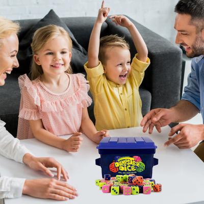 Çöp Kutusu Zarları Masa Oyunu 4 Oyunculu İnteraktif Hızlı Tempolu Aile Zar Oyunu Seyahat Partileri Oyun Gecesi Zar Oyunu Çöp Kutusu ile 80 Zar Grafiti Çıkartmaları