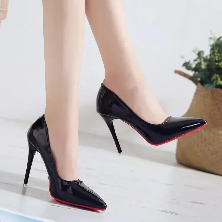 2025 New Women's High Heels Red Sole Pointed Toe Stiletto Heels Classic Style Wedding Dinner Complete Colors Shallow Top Shoes