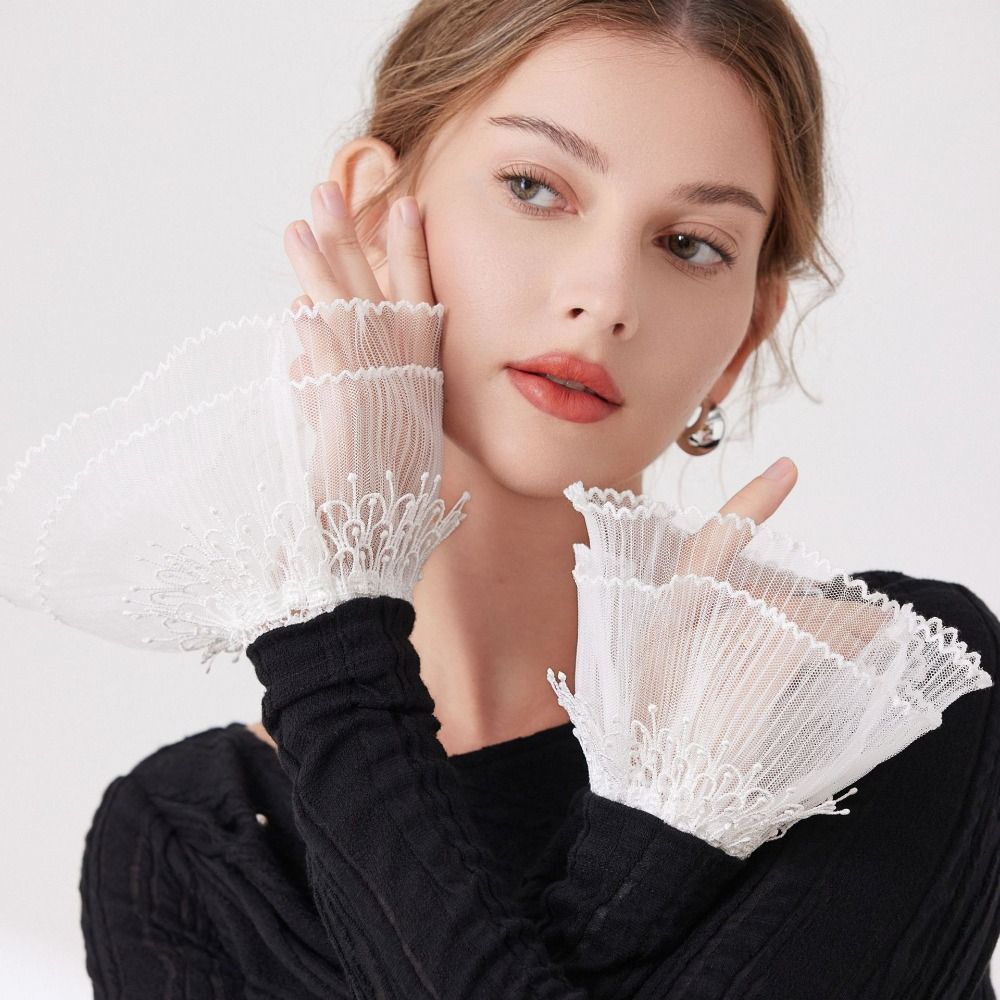 Flower Elastic Sleeve Cuffs Pleated Horn Cuffs Decoration Lace Fake Cuffs Sweater Decorative