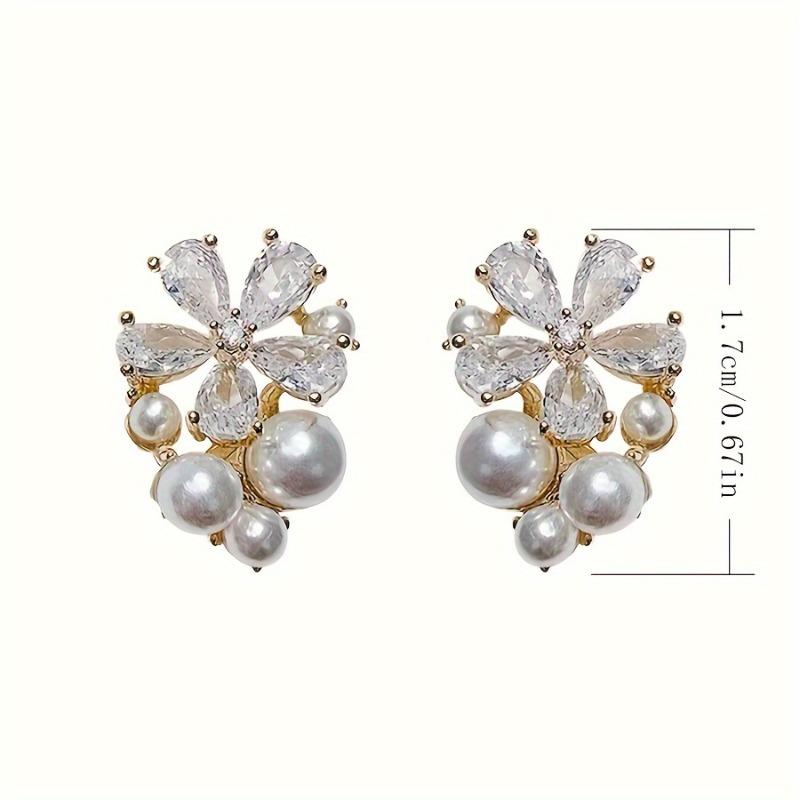 Stylish And Versatile Five-Petal Flower Stud Earrings, Small And Easy Imitation Pearl Earrings