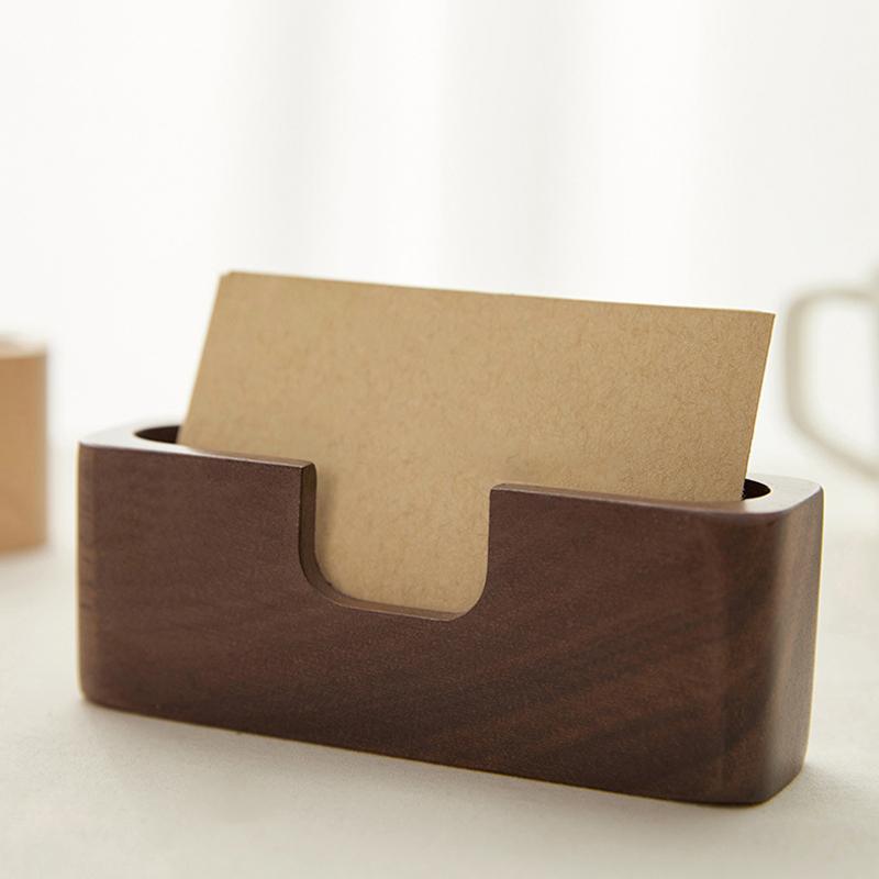 

Орех Держатель для визиток Деревянные держатели для визиток Подставка для визиток Дисплей Настольная подставка для визиток Настольный декор