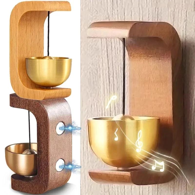 Solid Wooden Round Doorbell with Magnetic Brass Wind Chimes Wireless Jingle Bell Entrance Bell Pendant for Home Decoration