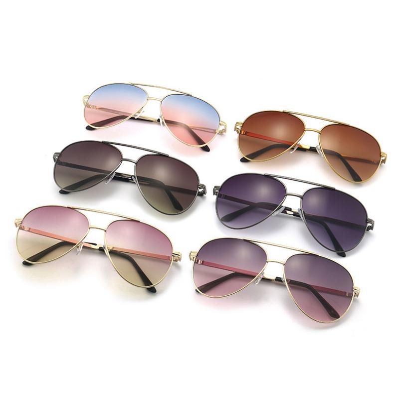 Sporty Metal Frame Fashion Glasses for Men & Women  Anti-Reflective Lenses Golden-Tone Finish Perfect for and Activitie