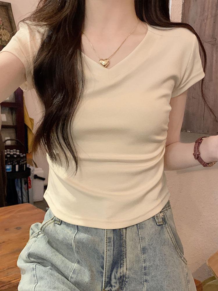 Petite Women's V-Neck Slim Fit Summer T-Shirt: American Style, Sweet & Spicy, Straight Shoulder, Short-Sleeved Top.