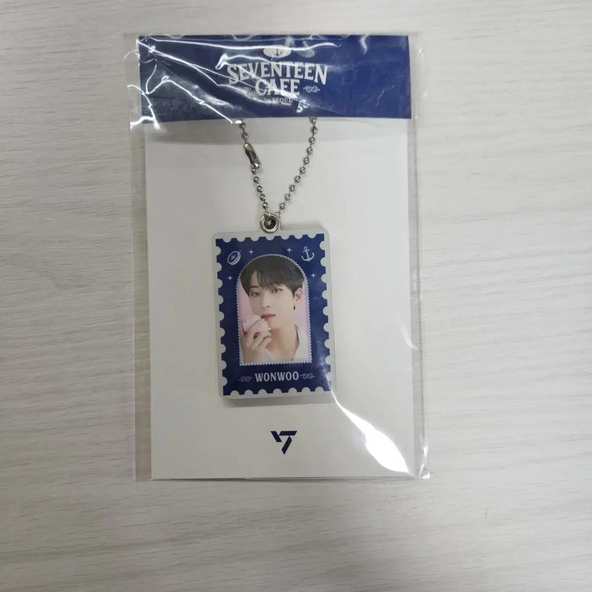 

Seventeen Wonwoo Cafe Certificate Holder Mini Photo Holder Sell