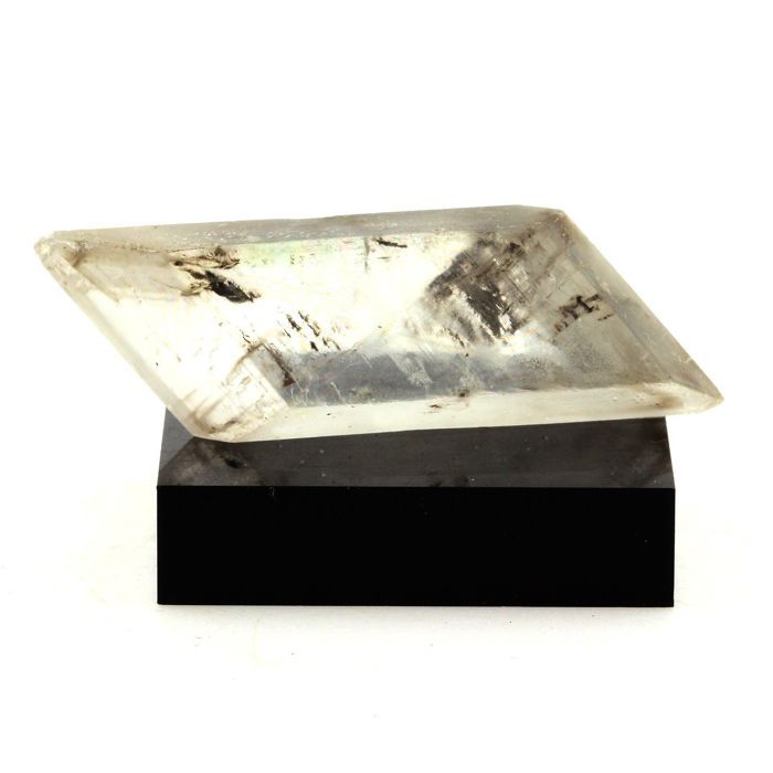 Pierres et Minéraux. Gypse. 91.5 ct. Sinard, Isère, Rhône-Alpes, France..