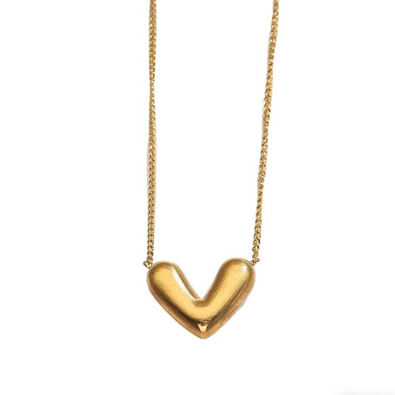 French Heart Stainless Steel Pendant Necklace - Simple & Polished Clavicle Chain
