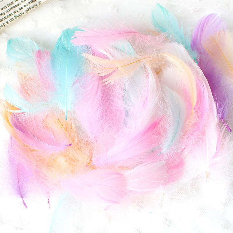 Natural colored goose feathers for home decor, decorative crafts, and feather accessories for wind catchers, 100 pieces
