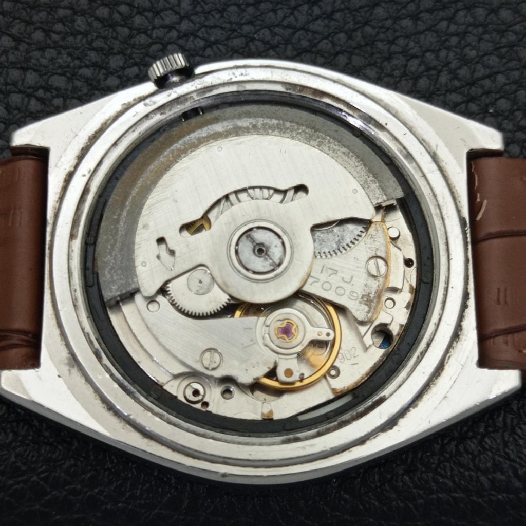 AUTOMATIC 7009A VINTAGE SEIKO 5 JAPAN MENS SILVER COLOR DIAL WATCH A701531-5 R206b-a701531
