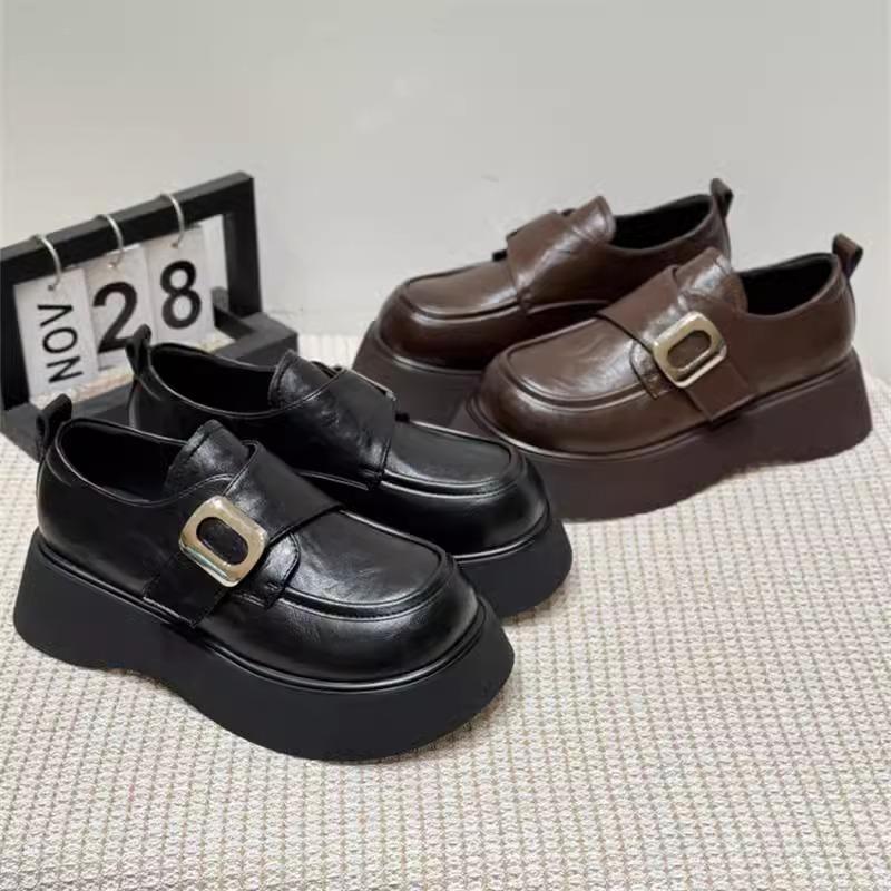Thick-soled big-headed women's spring new Velcro small leather shoes single shoes