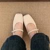 Square head shallow mouth single shoes women's spring new retro fairy gentle Doudou shoes women's flat yellow ladyshoes