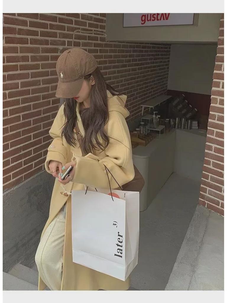 2023 Women's Mid-Length Hooded Wool Coat with Horn Buttons - Trendy Autumn/Winter Fashion