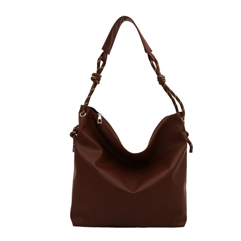

Retro Women s Large Capacity Crossbody Bag - 2025 Autumn/Winter Fashion, Solid Color, Simple Design кавовий