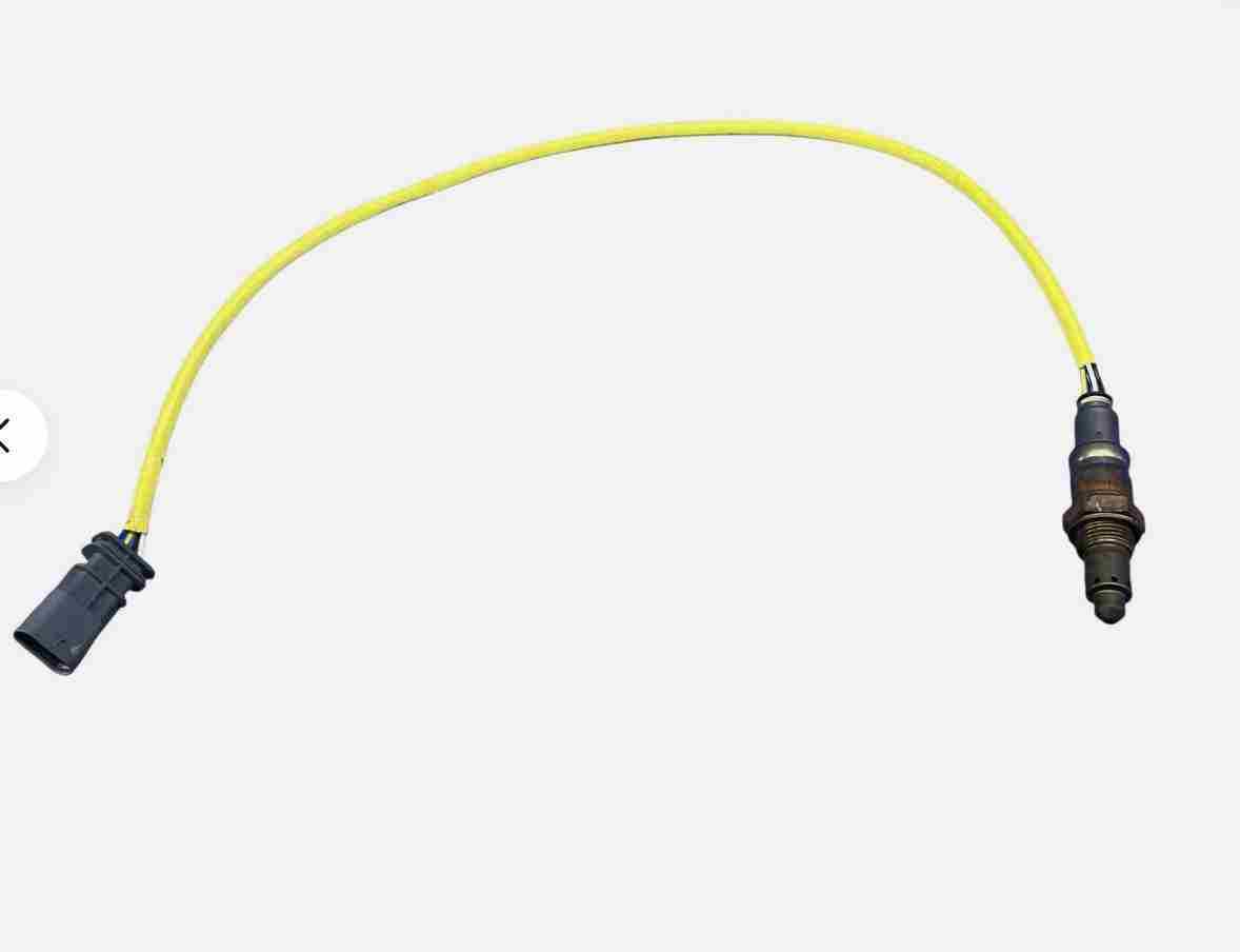 Compatible Oxygen Sensor for Mercedes C300 (2022-2025), Part Numbers 0005425212 & 0005425512