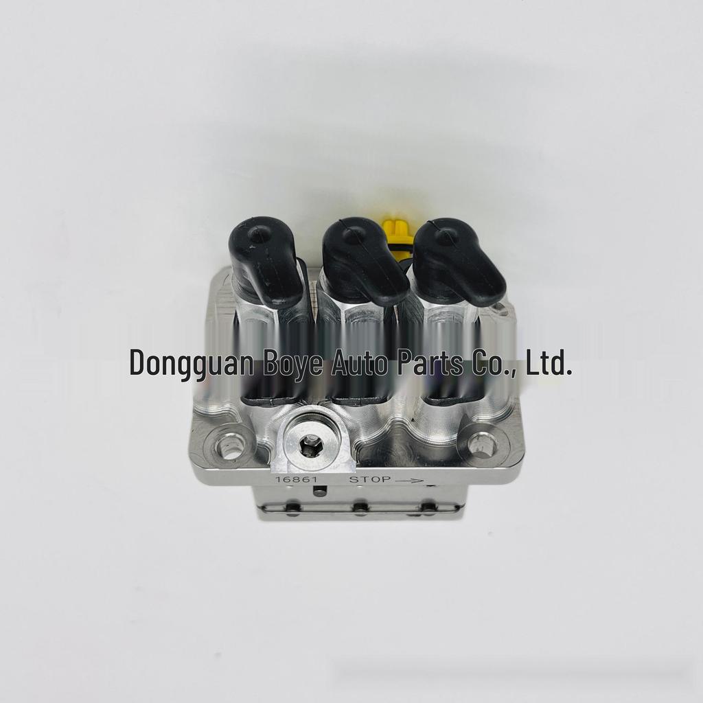 Pump Head for D722 ZD18 Engine (Part #16861-51011/104205-3070)