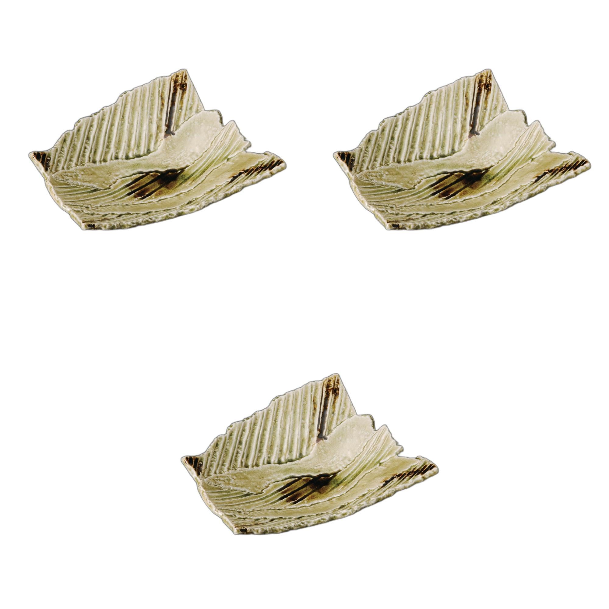 Set of 3 Irregular Shaped Bowls x 24 x Irregular Shaped Ceramic Plates by Setomonohonpo Glass-Plated 8.5-inch [26 7.5 cm]