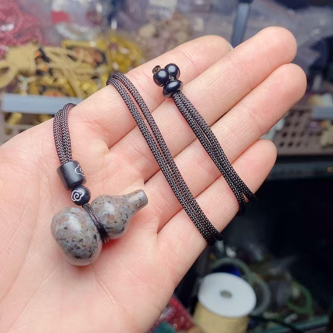Exquisite Women s Volcanic Stone Gourd Pendant Necklace