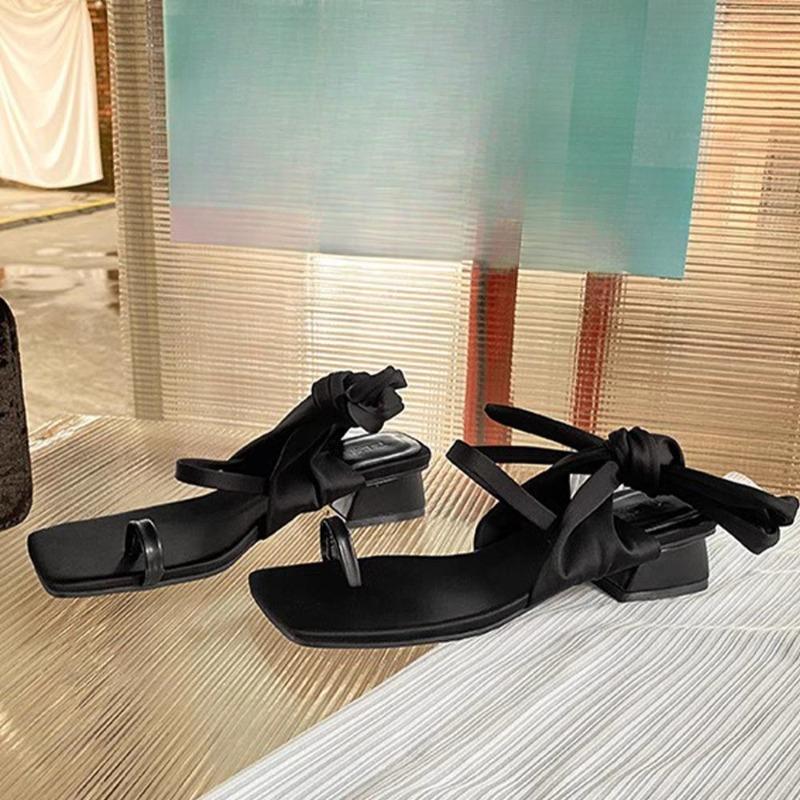 

Fashion Summer New Square Heel Sandals Women with Skirt Upper Toe Versatile Lace-up Square Toe Mid-block Heel Roma Shoes 35 чёрный