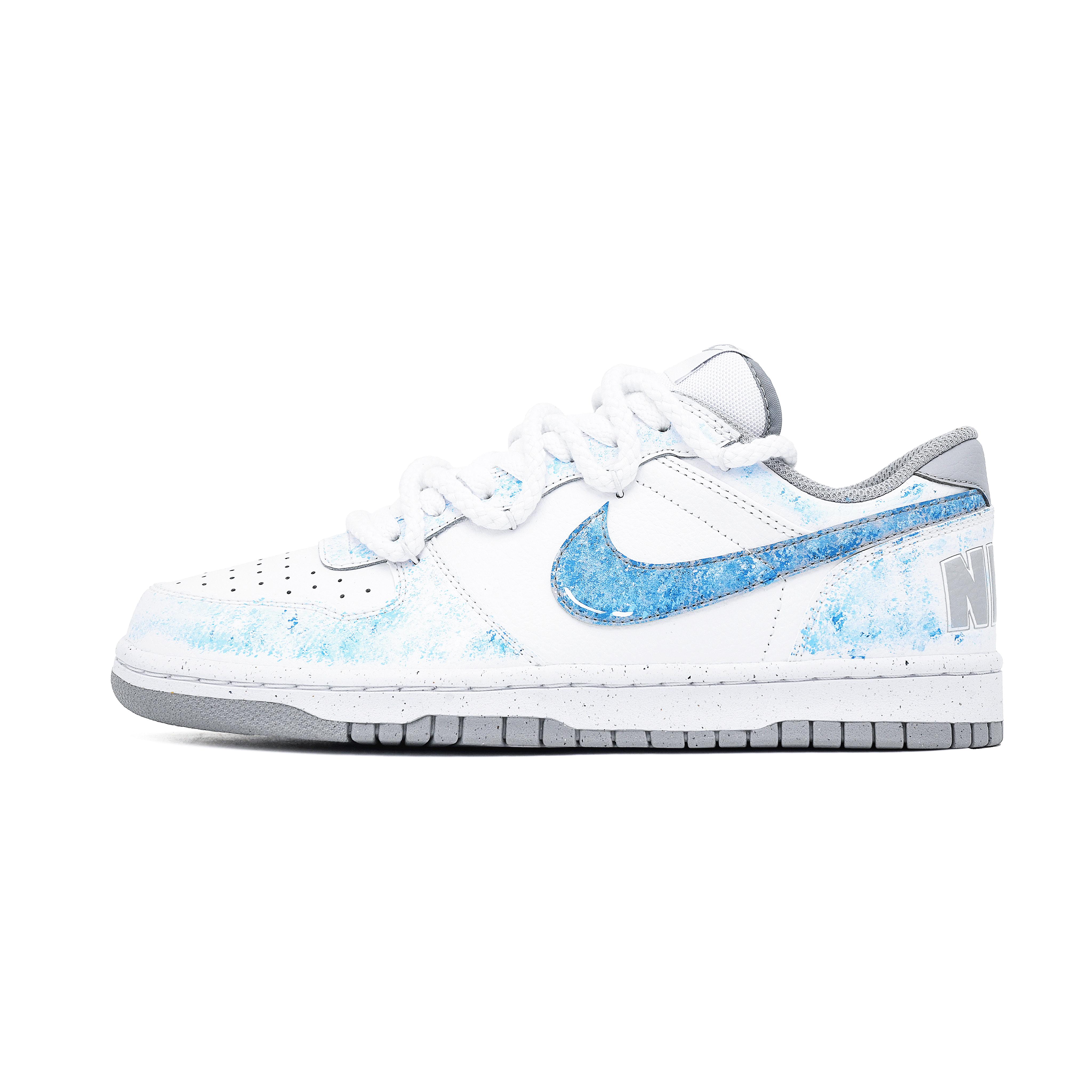 

Nike Big Abrasion Resistant Slip Resistant Low top Skateboard Shoes Men s White Blue 355152-106(Team2141-) 44.5