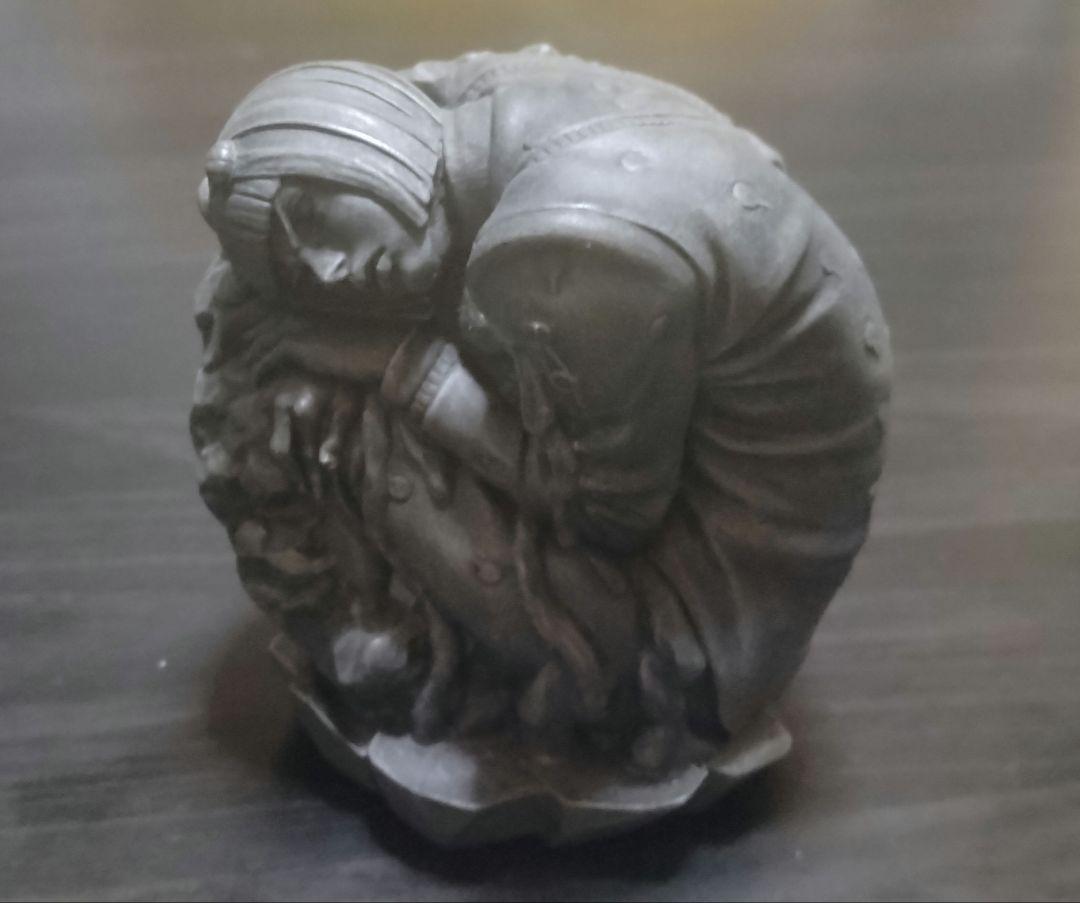 

[USED] JoJo s Bizarre Adventure Paperweight