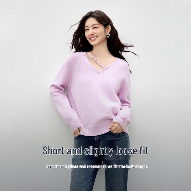 Elegant V-neck Knit Top M