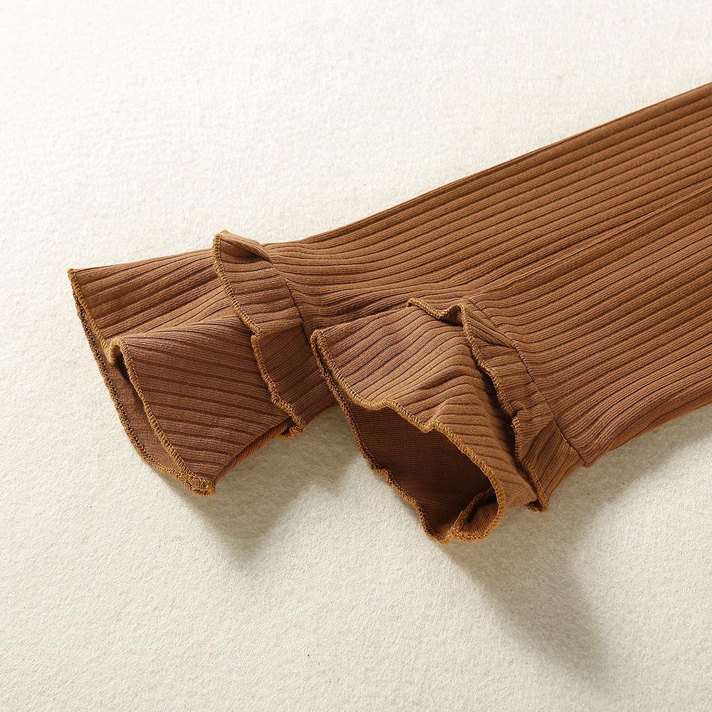 2pcs Girls Rib Knit Flounce Sleeve Stand Collar Tee Plaid Overall Dress