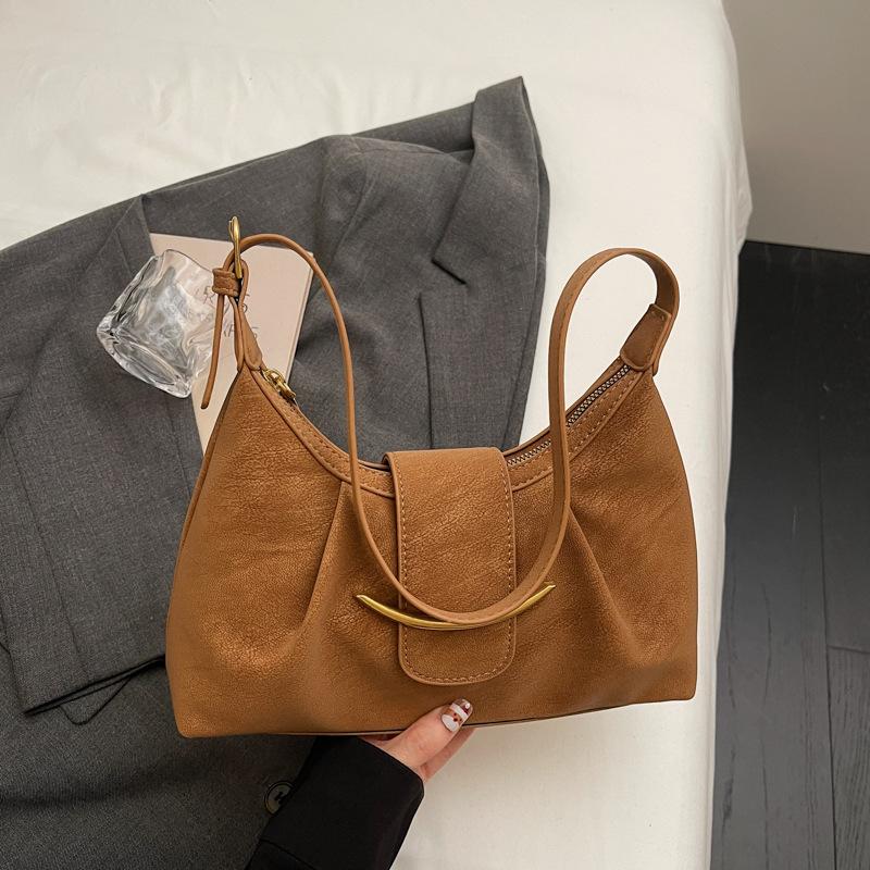 Winter New Fashion Simple High Value Niche Armpit Bag Casual Shoulder Bag Large Capacity Bag Women