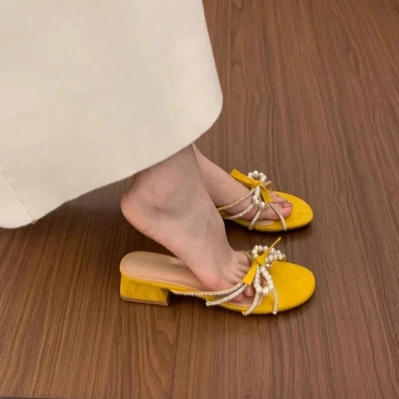Fashion Pearl Bow Open-toe Slippers for Women In Summer, Beautiful Small Round-toe Rhinestone Non-slip Block Heel Sandals