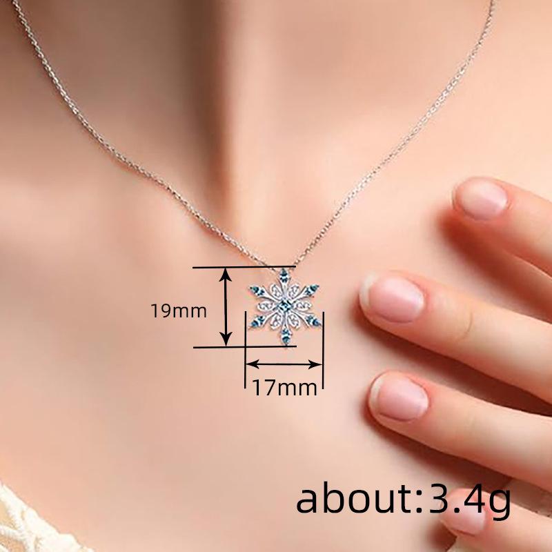 Snowflake Design Necklace, Zircon-Inlaid Exquisite Pendant For Women, Christmas Ornaments