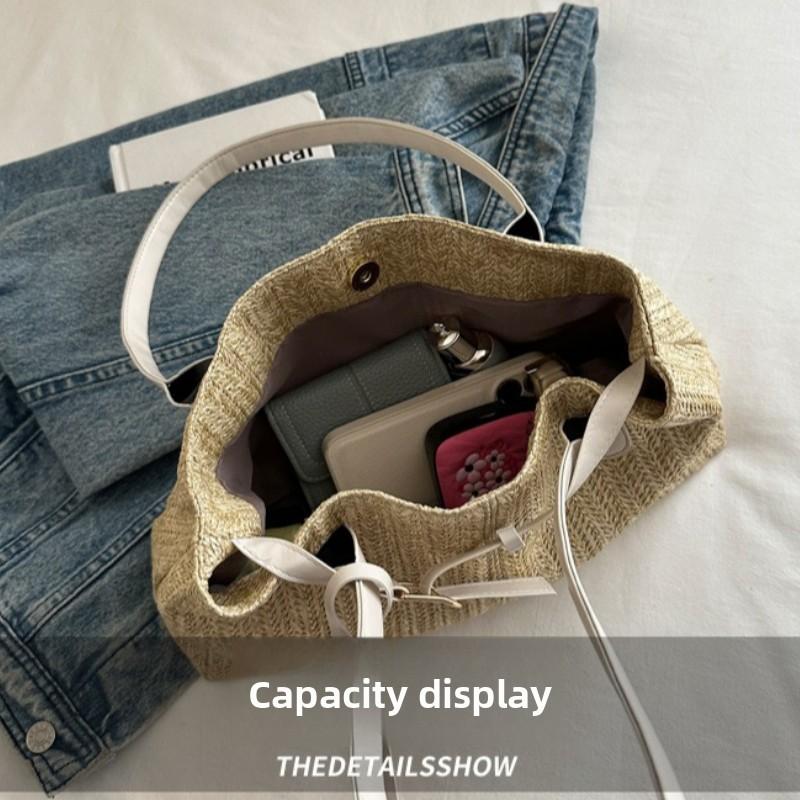 Japanese Minimalist Straw Shoulder Bag Summer Fashi Large Tote Bags Fashiable and Versatile for Daily Use Commuting Bag