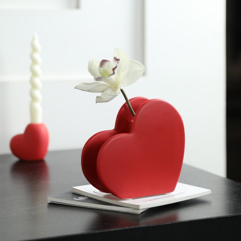 Ceramic Heart-shaped Vase Love Flower Vase Flower Arrangement Accessories Ceramic Handicrafts Red Heart Shape Home Decoration