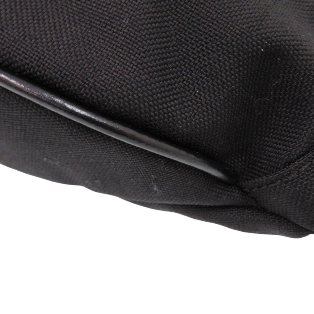 Used AUTHENTIC Maison Margiela S55WB0072 with 4 stitches Waist Pouch Black Canvas