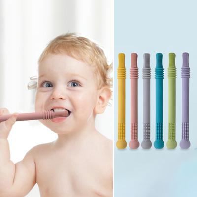 Bebek Diş Kaşıyıcı İçi Boş Tasarım Anti-deforme Güvenli Koku Yok Uygun Isıya dayanıklı Ultra yumuşak Tutulması Kolay Kaymaz Bebek Diş Kaşıyıcı Oyuncak Ev Kullanımı