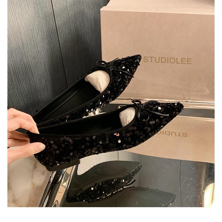 Sheepskin Version~ Sparkling Sequins Exquisite Small Pointed Head Light Mouth Soft Sole Bow Single Shoes Women's Autumn Leather Flat Bottom Ladyshoes