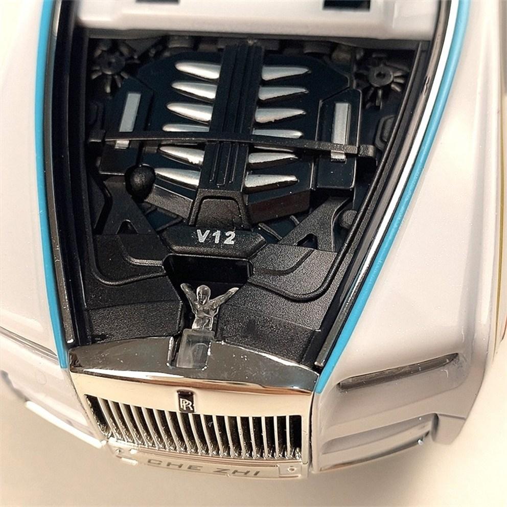 Diecast 1:24 Rolls-Royce Phantom Alloy Pull-back Car Model, Black/Silver