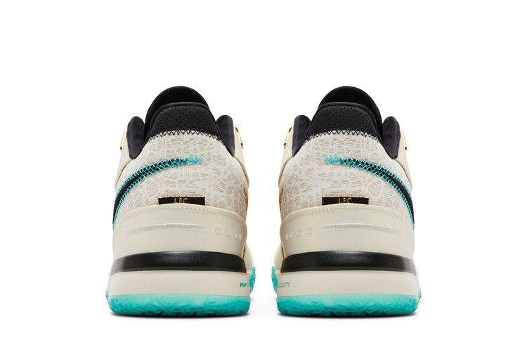 Nike Zoom LeBron NXXT Gen AMPD Liverpool FC (Translucent Sole)