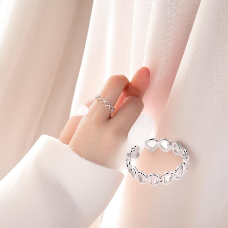 Luxury Adjustable Hollow Heart Ring - Women's Versatile Fashion Index Finger Ring