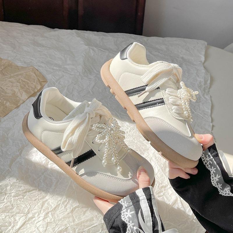 New Retro Versatile Color Matching Women's Autumn Fashion Lightweight Casual Sports Board Shoes Lace Up