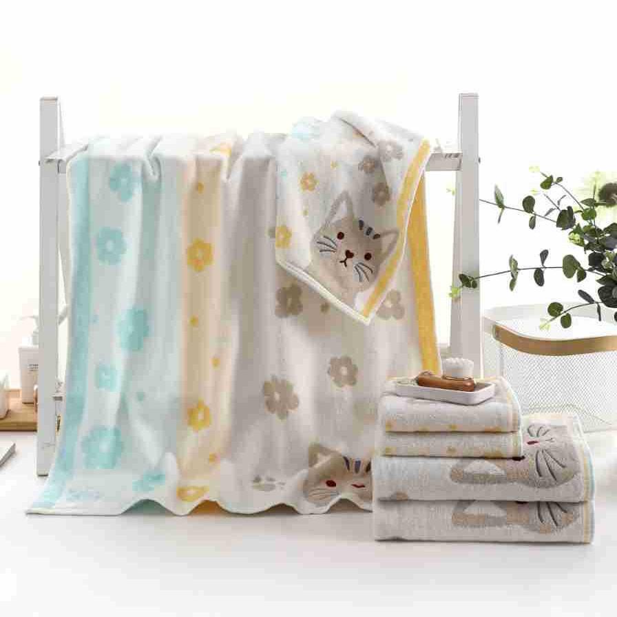 Cartoon Cat Embroidered Yarn-Dyed Soft Bath Towel