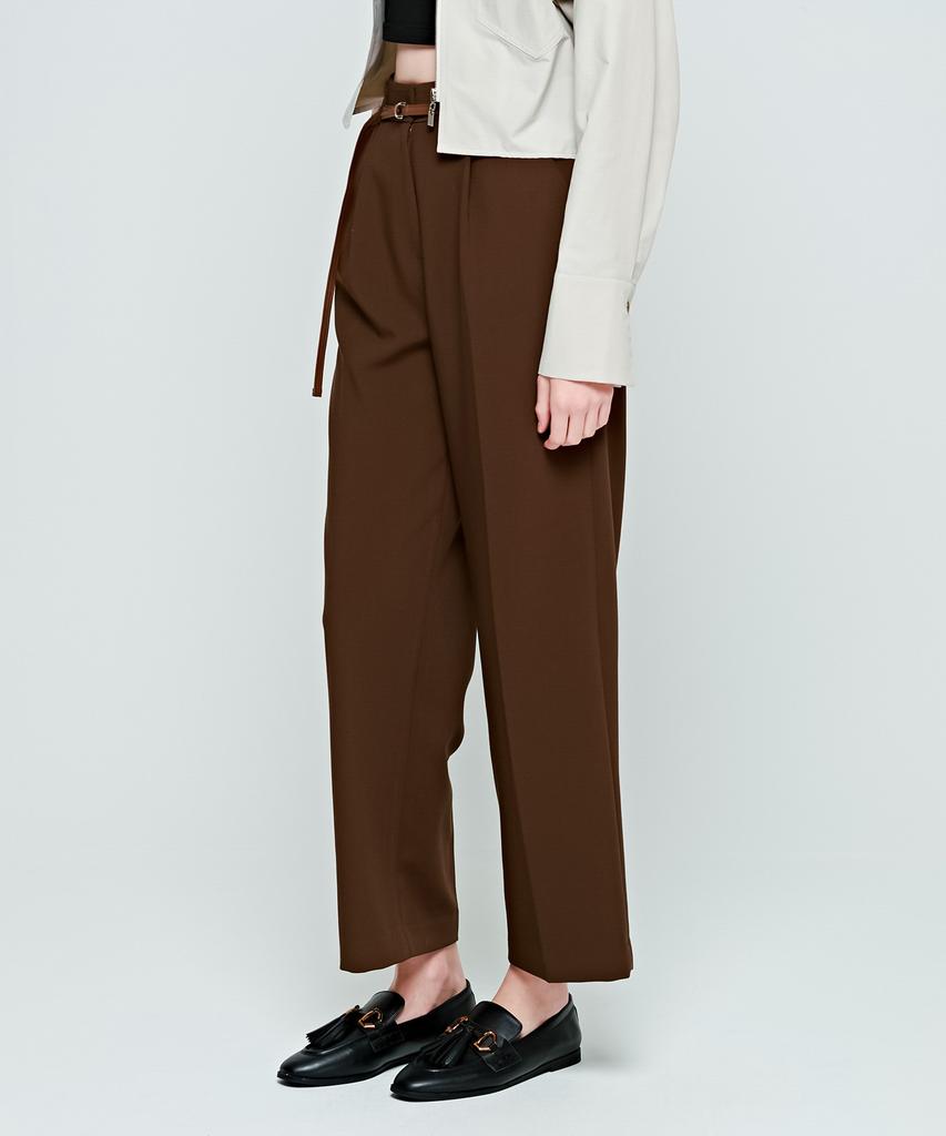 DEPASION Belted Semi-Wide Slacks (Brown)