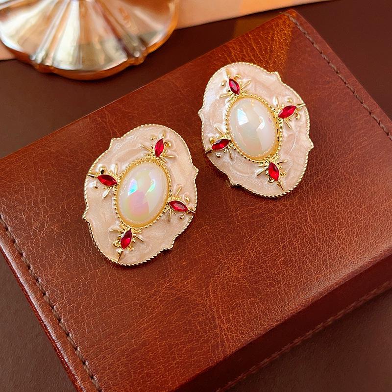 Vintage French Pearl Earrings - Silver Needle Retro Luxury Accessories