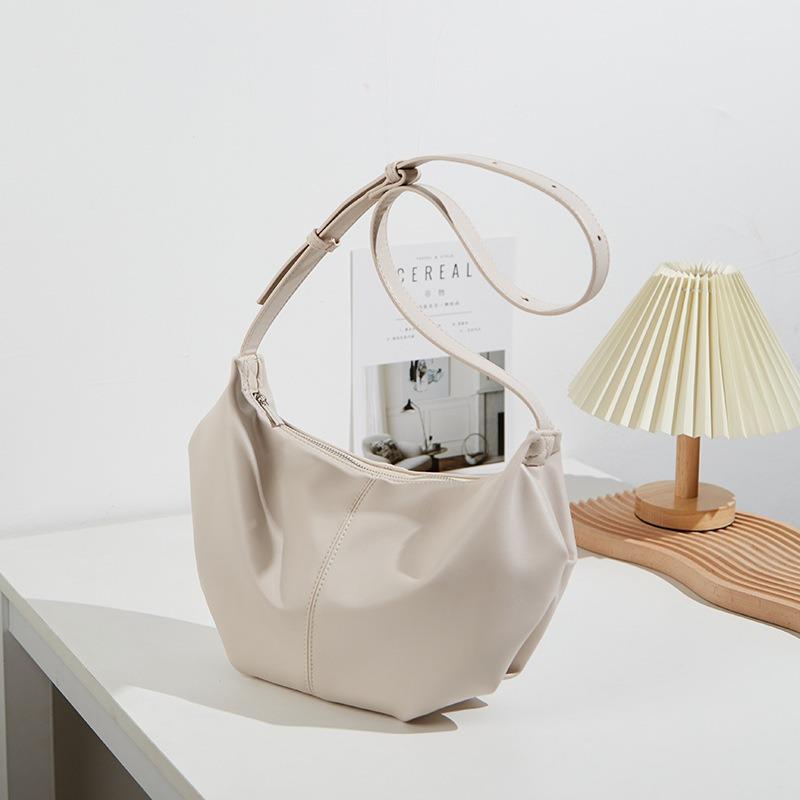 Niche Design Bag Women's New Trendy Fashion High-end Women's Bag Texture Versatile Autumn and Winter Shoulder Messenger Bag