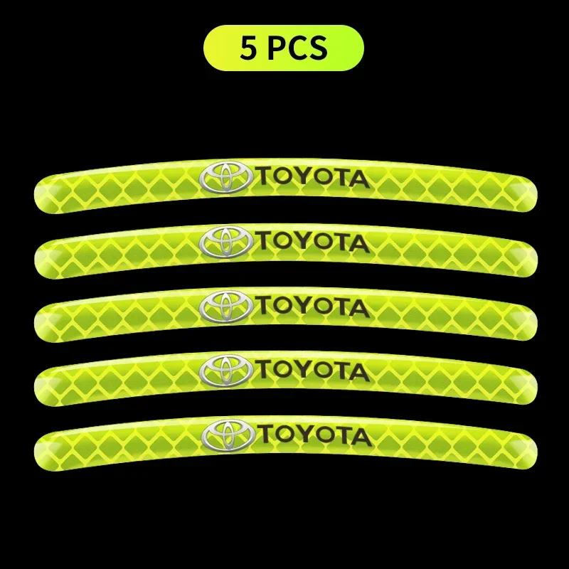 

Car Wheel Hub Reflective Sticker Tire Rim Reflective Strips For Toyota Hilux Prius Auris Corolla Camry Auto Accessories Styling