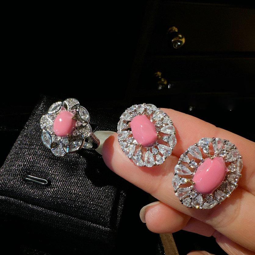 Geometric zircon pearl earrings French light luxury new earrings high-end French versatile earrings