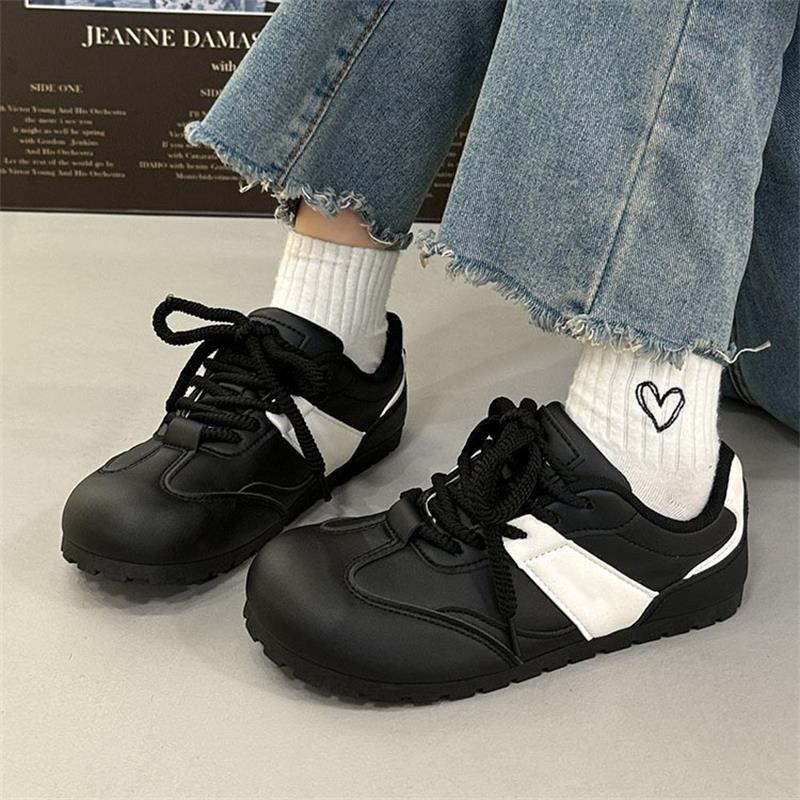 Spring and autumn German training shoes women's 2025 new flat-bottomed lace-up board shoes versatile ins trendy niche design casual shoes