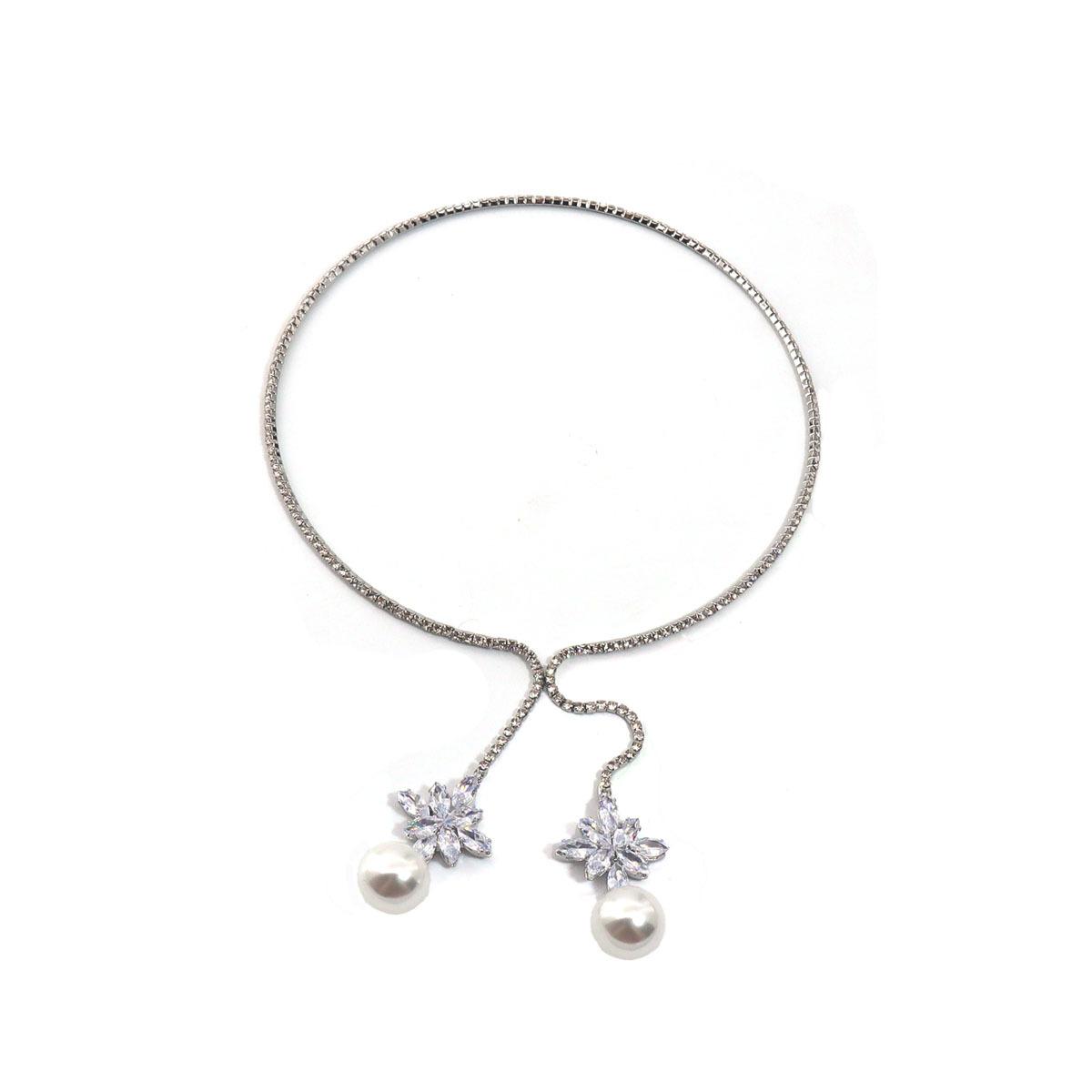 

European and American Light Luxury, Niche Zircon Necklace, Collarbone Chain for Women, Versatile серебряный