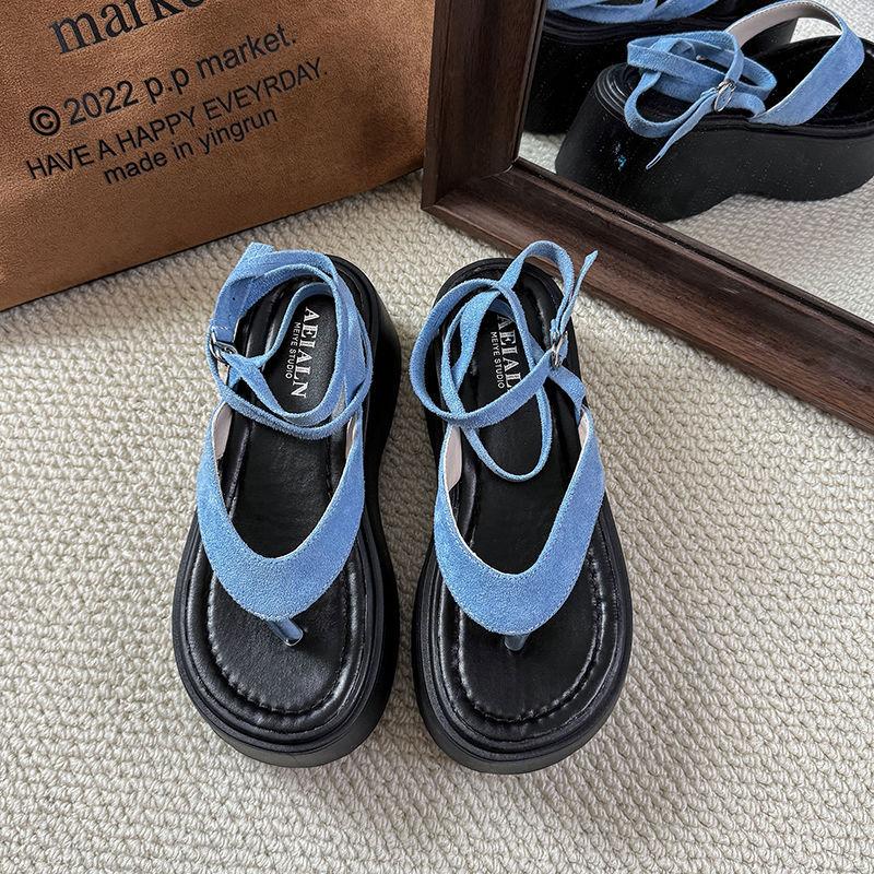 Thick-soled herringbone ankle strap one-word buckle beautiful denim sandals women's 2025 summer new beach Roman shoes