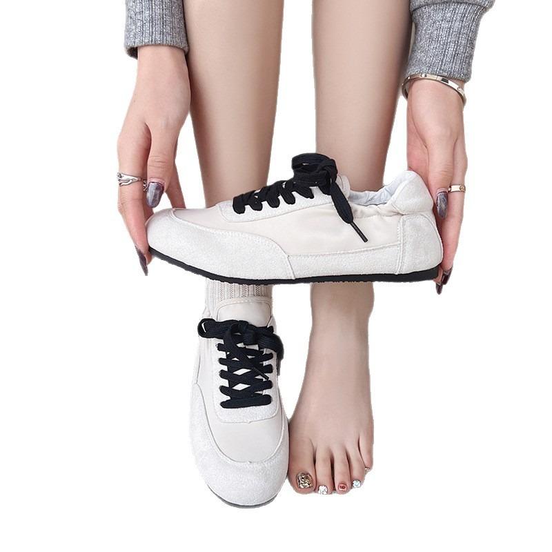Women's new soft-soled soft-faced women's shoes board shoes high-end sense lightweight casual lace-up single shoes