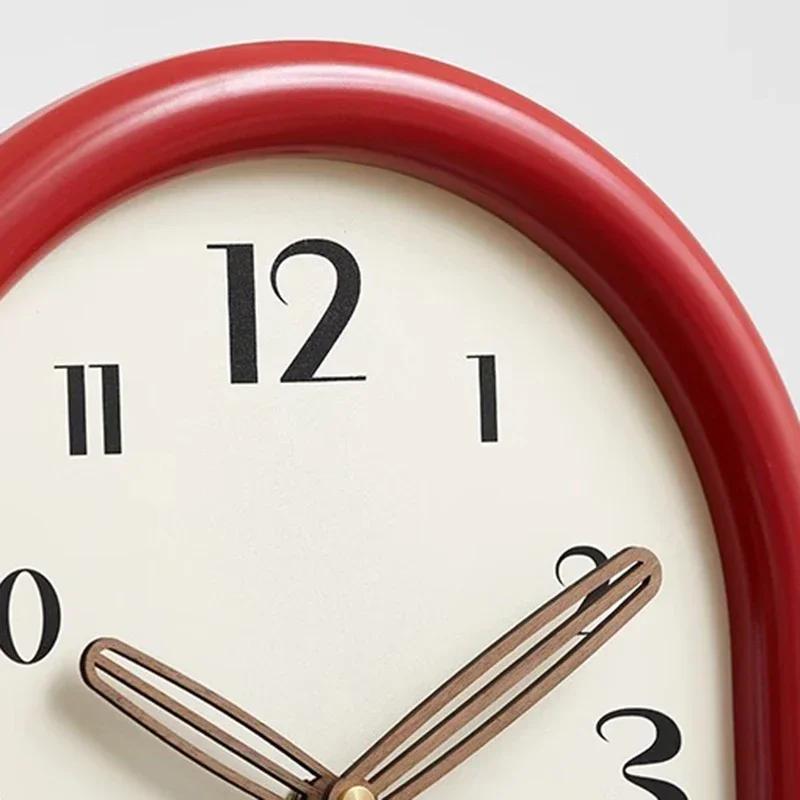 Wall Clock Pendulum Living Room Brief Creative Wall Clock Swingable Luxury Clocks Silent Bedroom Modern Stylish Watch Home Decor