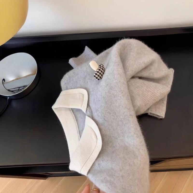 Doll Neck Sweater Autumn and Winter New Fashion Temperament Top Women's Knitted Sweater